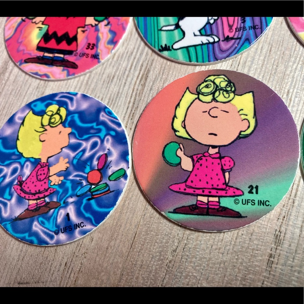 Vintage 90s Pogs Collection | Peanuts | Charlie Brown - Picture 7 of 8